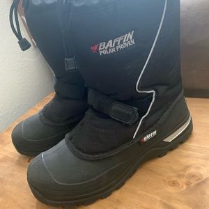Baffin boots- like new